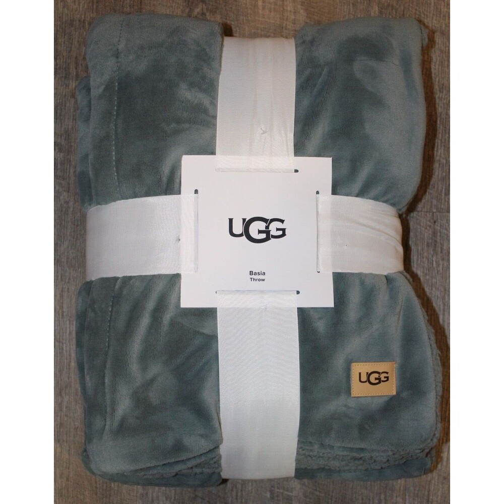 UGG Basia Fur Lined Reversible 50"‎ x 70" Throw Blanket Blue Green NEW!